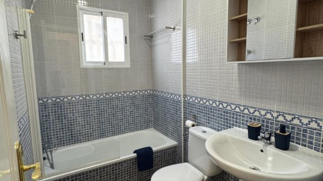 Reventa - Adosado -
Orihuela Costa - Villamartín