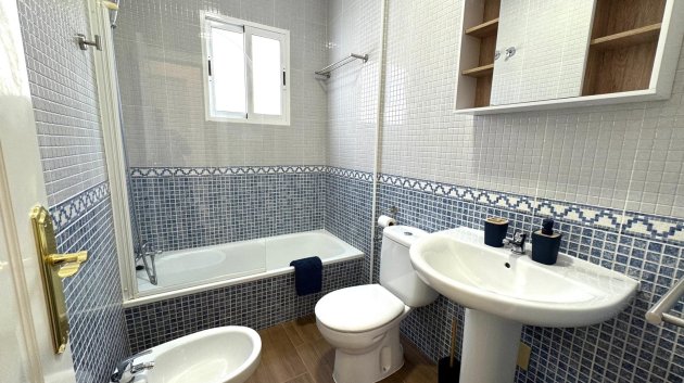 Reventa - Adosado -
Orihuela Costa - Villamartín