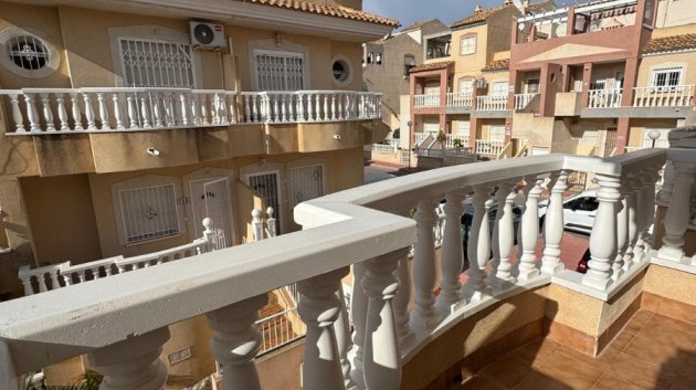 Reventa - Adosado -
Orihuela Costa - Villamartín