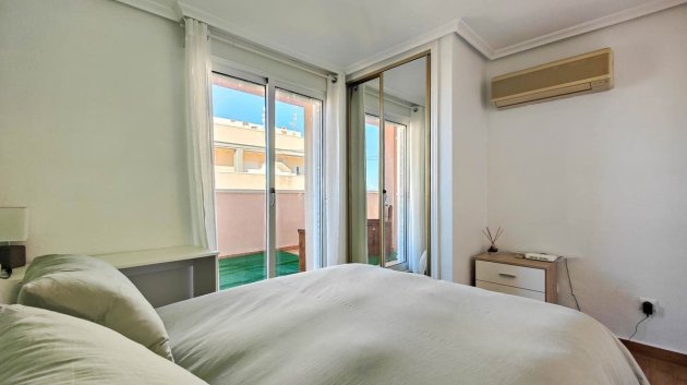 Reventa - Apartamentos -
Torrevieja - El Acequión - Los Náufragos