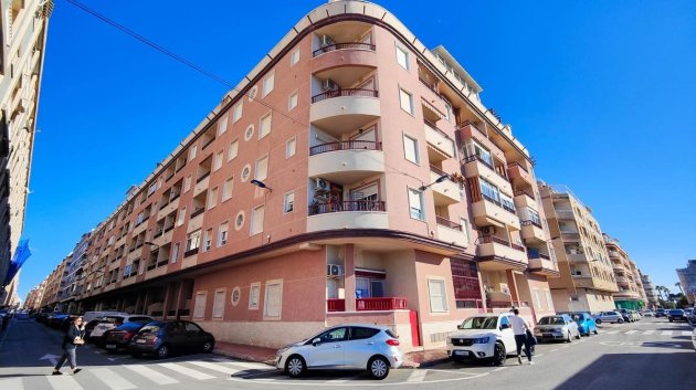 Reventa - Apartamentos -
Torrevieja - El Acequión - Los Náufragos