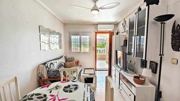 Reventa - Top floor bungalow -
Torrevieja - La Siesta - El Chaparral - San Luis