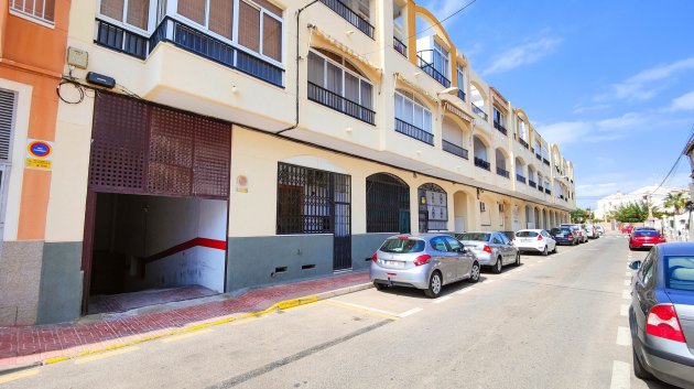 Resale - Garage -
Torrevieja - Playa del Cura