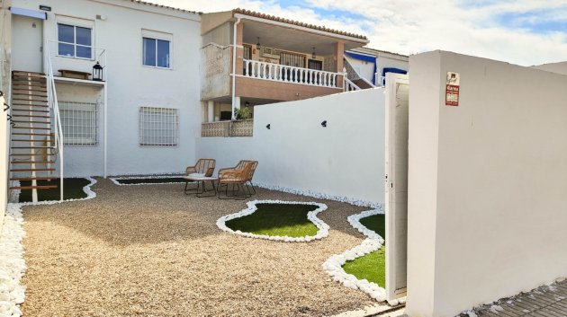 Reventa - Top floor bungalow -
Orihuela Costa - Cabo Roig