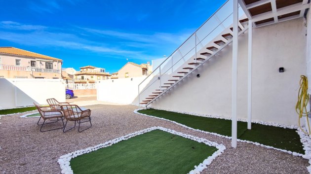Reventa - Top floor bungalow -
Orihuela Costa - Cabo Roig