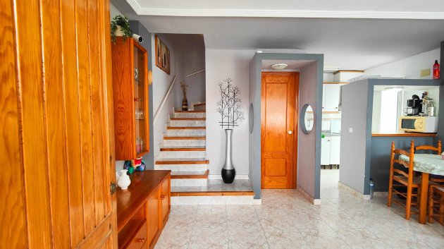 Reventa - Adosado -
Orihuela Costa - Los Altos