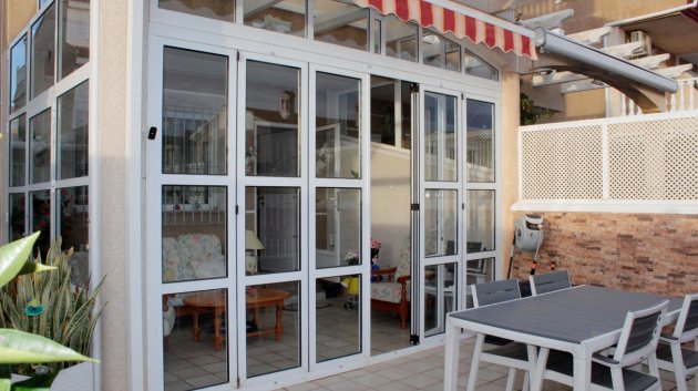 Resale - Villa -
Torre de la Horadada