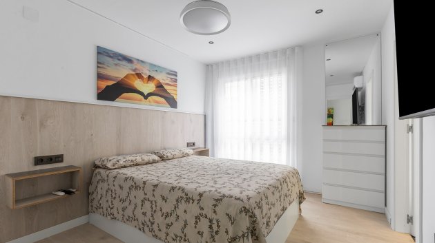 Resale - Apartments -
Los Montesinos