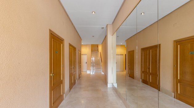 Resale - Apartments -
Los Montesinos