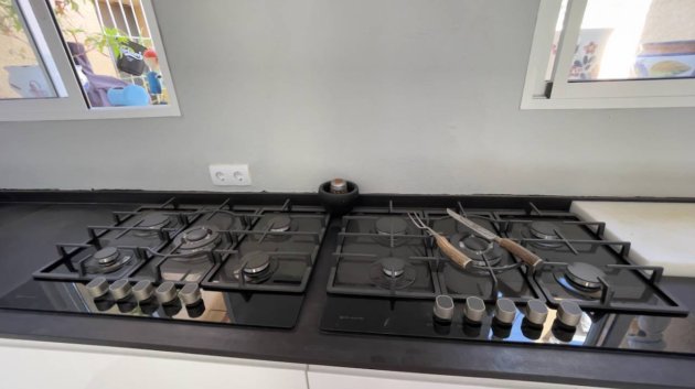 Resale - Villa -
Los Montesinos