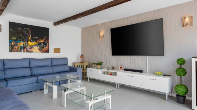 Resale - Villa -
Los Montesinos