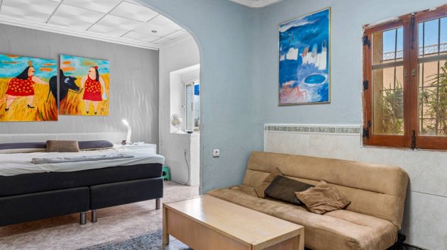 Resale - Villa -
Los Montesinos