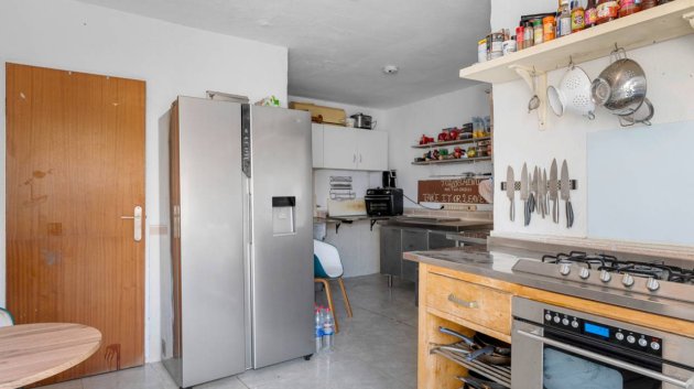 Resale - Villa -
Los Montesinos