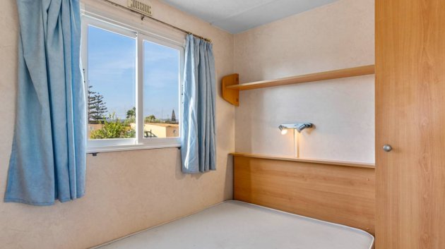 Resale - Villa -
Los Montesinos