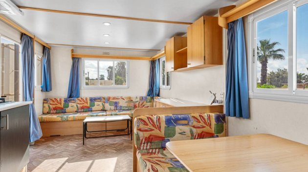 Resale - Villa -
Los Montesinos