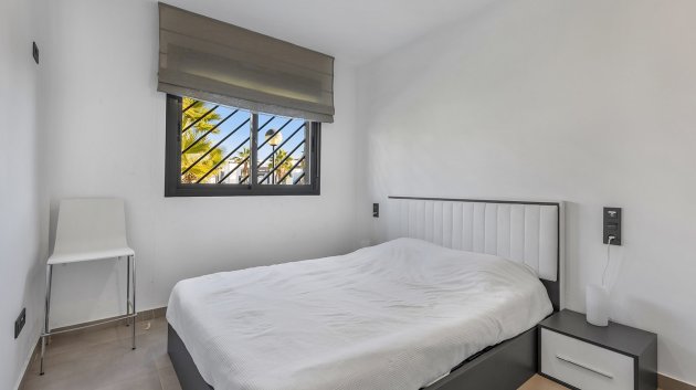 Resale - Apartments -
Punta Prima