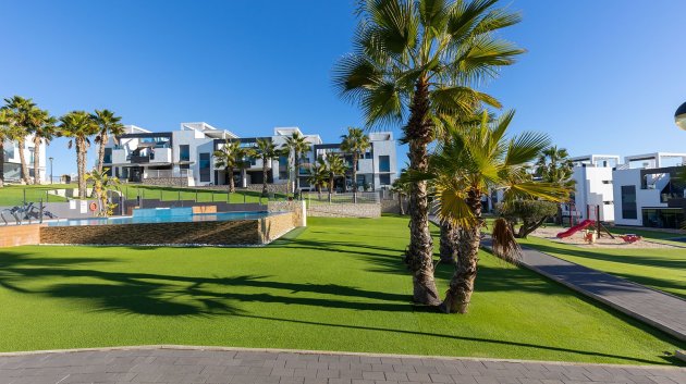 Resale - Apartments -
Punta Prima