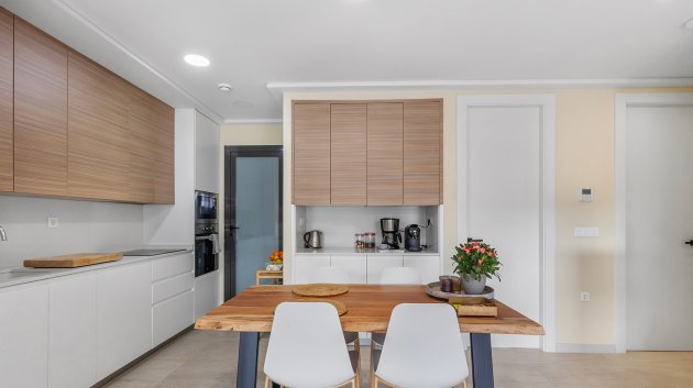 Reventa - Apartamentos -
Torrevieja - Torrelamata - La Mata