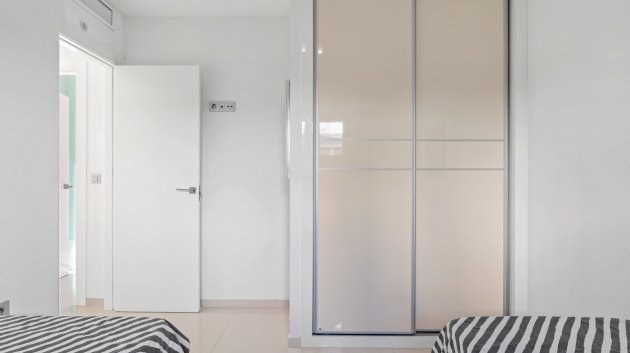 Reventa - Chalets -
Ciudad Quesada