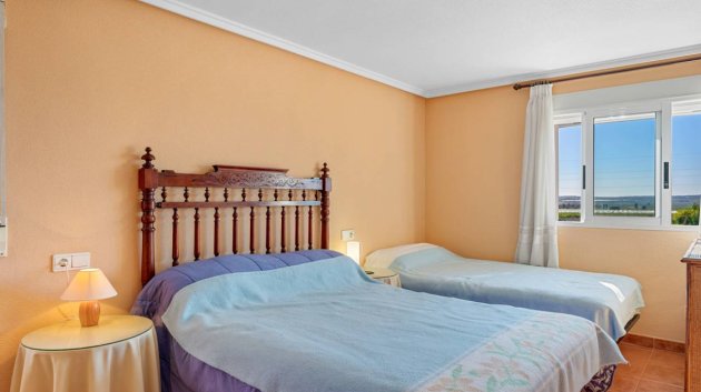 Resale - Villa -
Los Montesinos