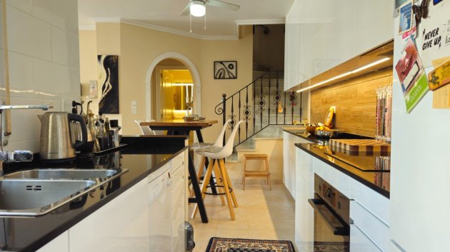 Revente - Villa -
Orihuela Costa - Villamartín