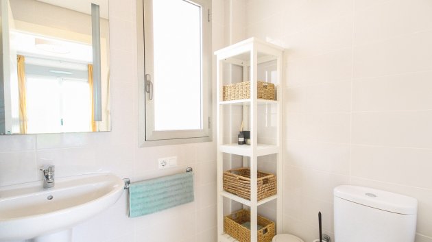 Reventa - Adosado -
Torrevieja - Aguas Nuevas 1