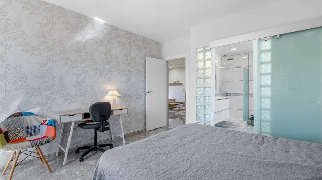 Reventa - Chalets -
Rojales - Costa Blanca