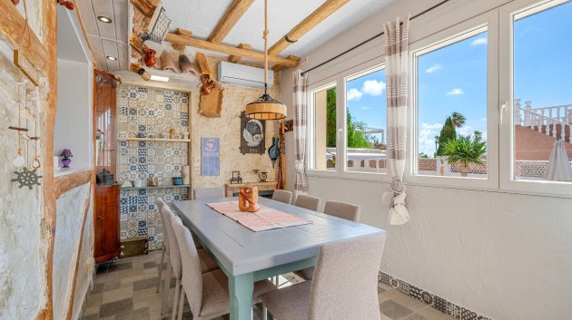 Reventa - Chalets -
Rojales - Costa Blanca