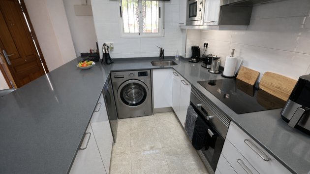 Reventa - Adosado -
Orihuela Costa - La Zenia