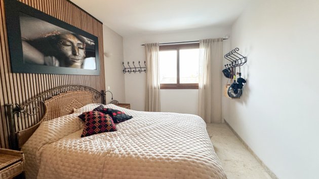 Reventa - Apartamentos -
Orihuela Costa - Punta Prima