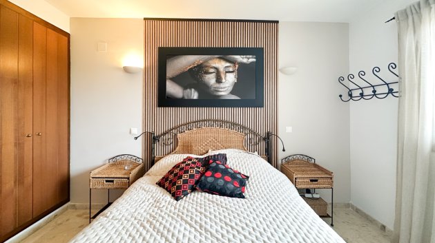 Reventa - Apartamentos -
Orihuela Costa - Punta Prima