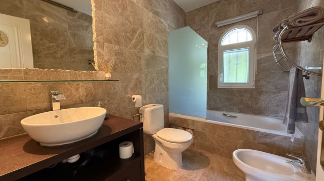 Reventa - Chalets -
Orihuela Costa - Costa Blanca