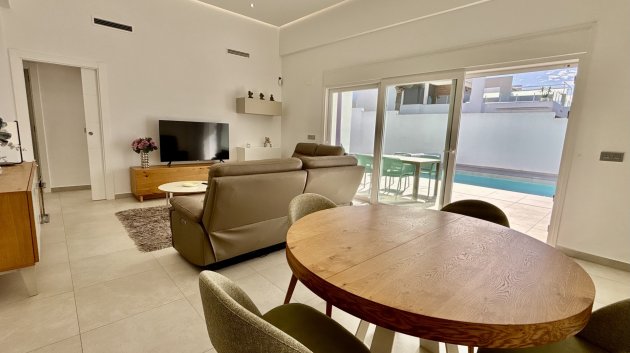 Nouvelle construction - Villa -
Benijofar