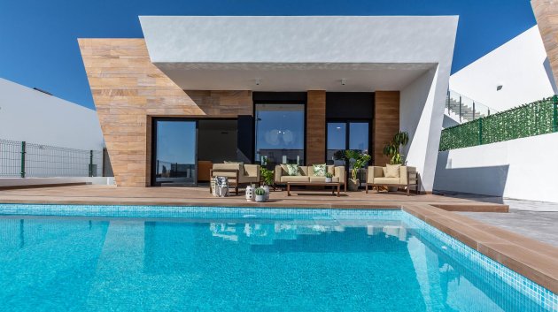 Obra nueva - Chalets -
Finestrat