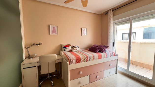 Resale - Villa -
Pilar de la Horadada