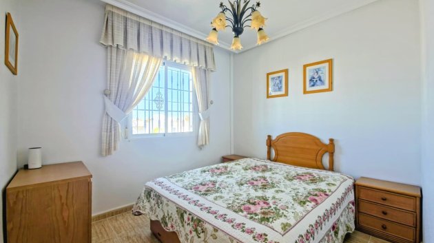 Revente - Villa -
Orihuela Costa - Las Filipinas