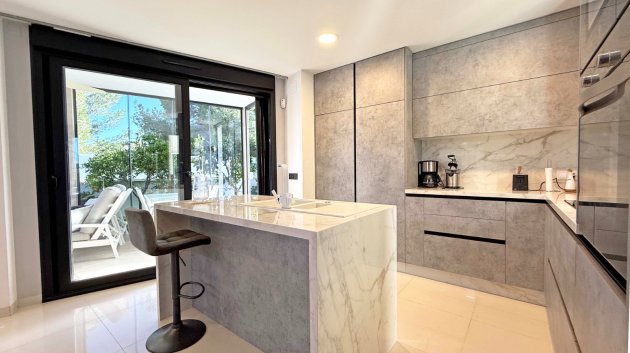 Revente - Villa -
Orihuela Costa - Villamartín