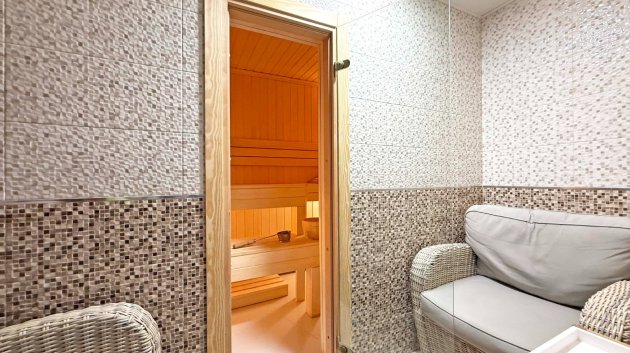 Revente - Villa -
Orihuela Costa - Villamartín