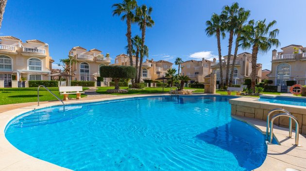 Revente - Villa -
Guardamar del Segura - El Raso