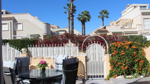 Revente - Maison de ville -
Villamartín - PAU 8