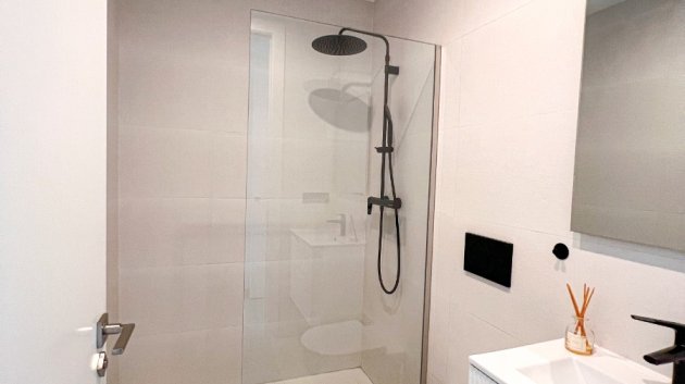 Revente - Appartements -
Guardamar del Segura - Urbanizaciones