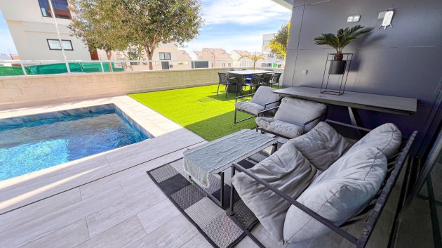 Revente - Appartements -
Guardamar del Segura - Urbanizaciones