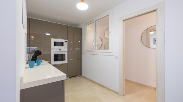 Reventa - Apartamentos -
Fuengirola