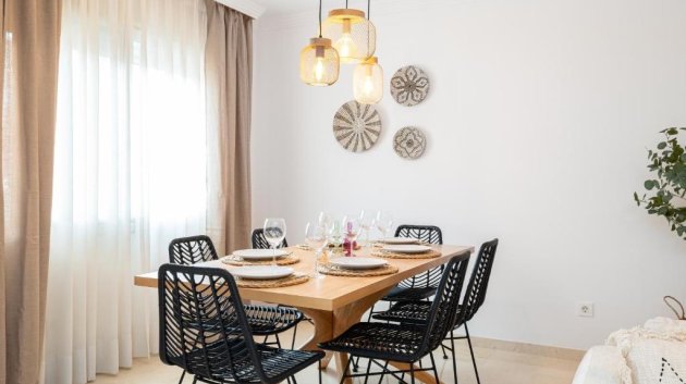 Reventa - Apartamentos -
Fuengirola