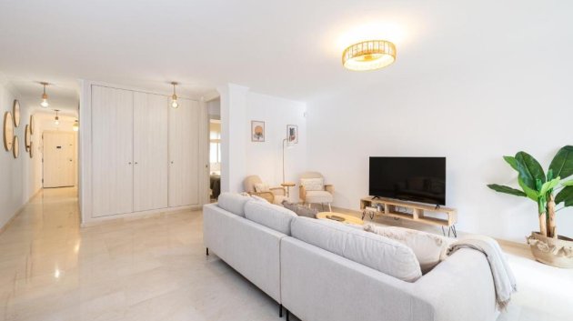 Reventa - Apartamentos -
Fuengirola