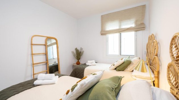 Reventa - Apartamentos -
Fuengirola