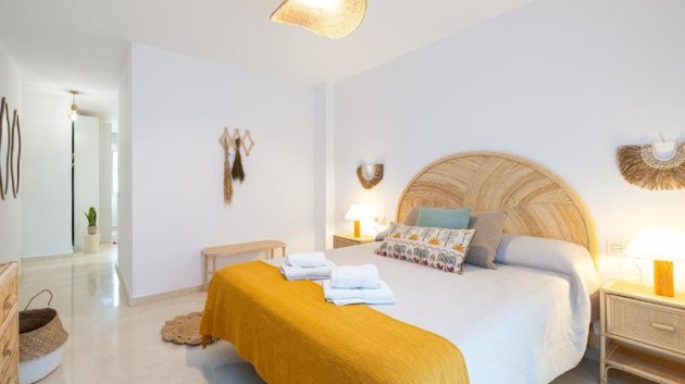 Reventa - Apartamentos -
Fuengirola