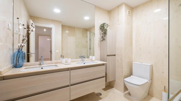 Reventa - Apartamentos -
Fuengirola