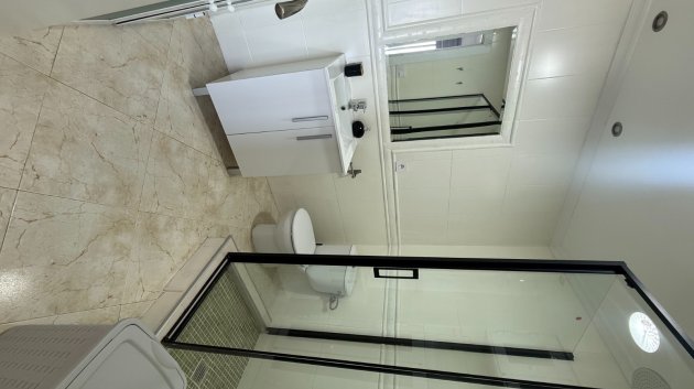 Reventa - Apartamentos -
Santa Pola