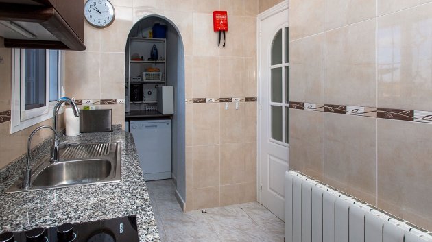 Revente - Villa -
Rojales - Pueblo